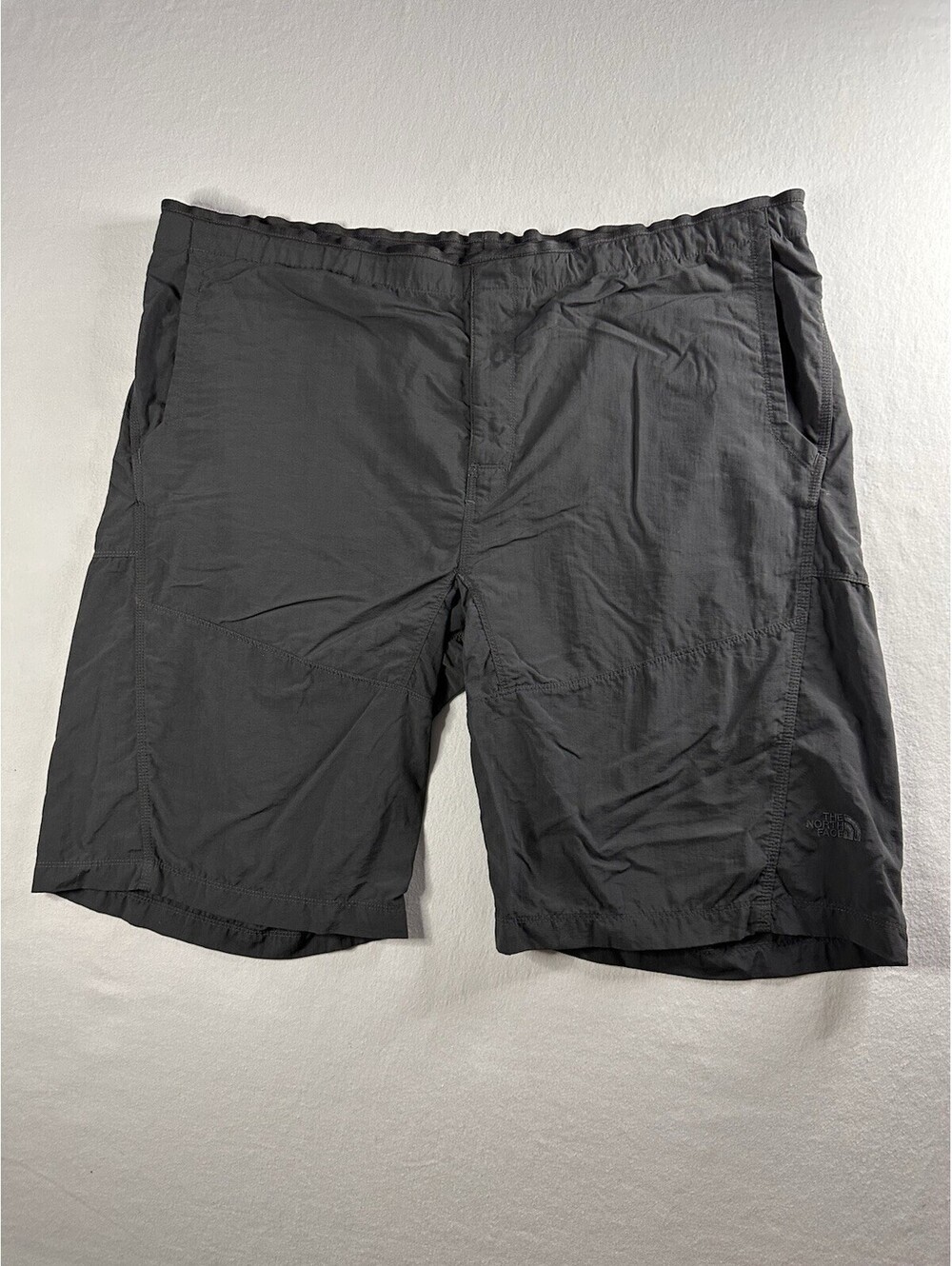The North Face Shorts Mens XL Charcoal Nylon Ripstop Hiking Trail